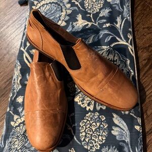 Timberlands Men's Tan Leather Slip-On Shoes, 10